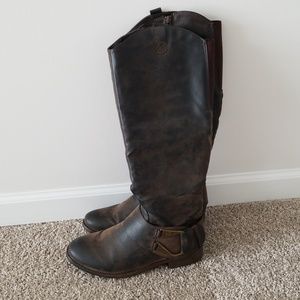 Brown Ruffhewn Boots